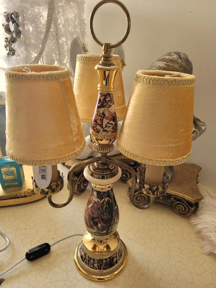 Nieuwe klem lampenkapjes merk House of Baroque p/s 17.95, Huis en Inrichting, Lampen | Lampenkappen, Nieuw, Minder dan 25 cm, Rond