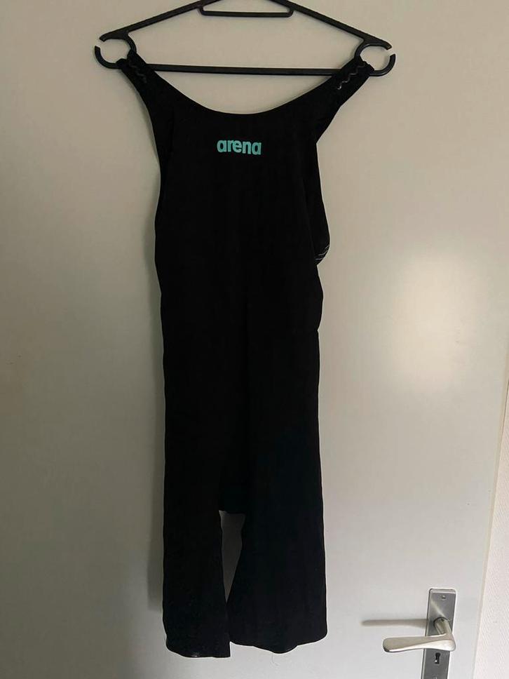 Arena Veloce Badpak Maat D36, Kleding | Dames, Badmode en Zwemkleding, Zo goed als nieuw, Badpak, Zwart, Ophalen of Verzenden