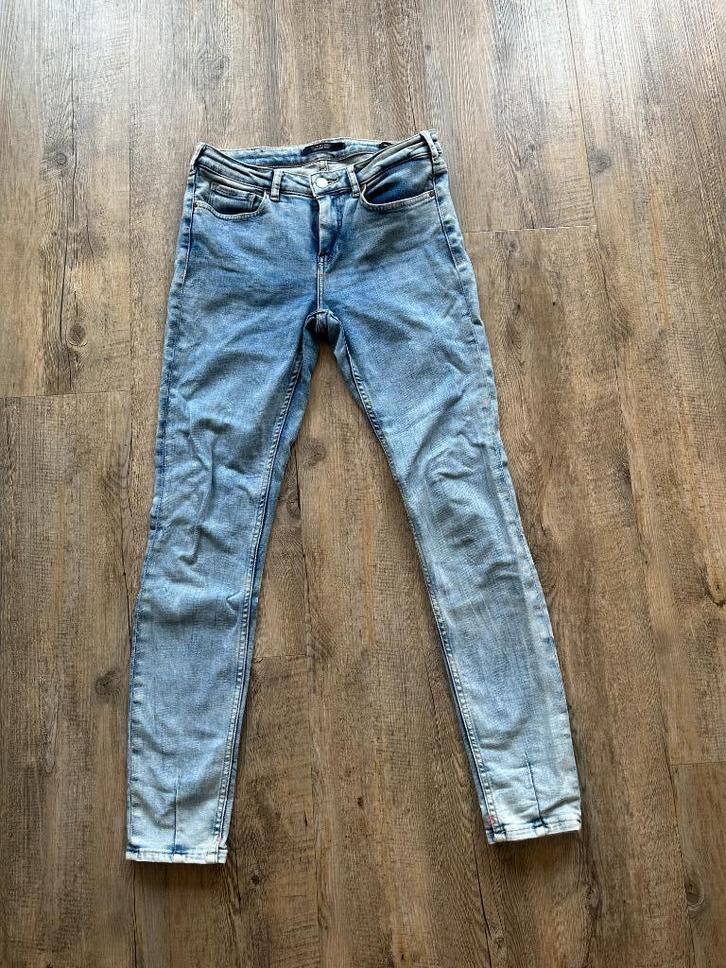 Super gave spijkerbroek van Scotch & Soda, maat 27, ZGAN!, Kleding | Dames, Spijkerbroeken en Jeans, Zo goed als nieuw, W28 - W29 (confectie 36)