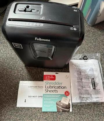 Fellowes Papierversnipperaar - Nieuwstaat! Met garantie! beschikbaar voor biedingen