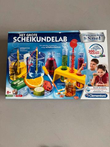 Het grote Scheikundelab  beschikbaar voor biedingen