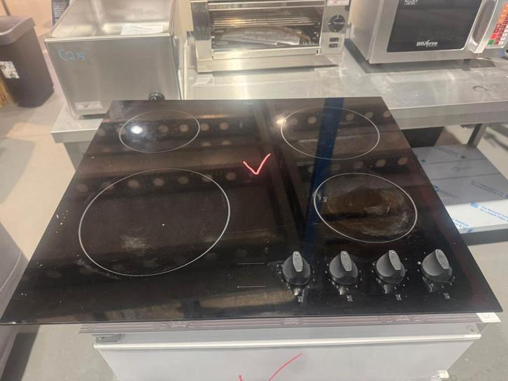 Etna keramische kookplaat schoon garantie bezorging, Witgoed en Apparatuur, Kookplaten, Zo goed als nieuw, Inbouw, Keramisch, 4 kookzones