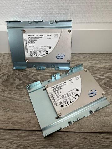 2 stuks Intel 330 Series 60GB 2.5 SATA3 beschikbaar voor biedingen