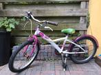 B'Twin meisjesfiets 20 inch in goede staat!, Fietsen en Brommers, Fietsen | Meisjes, Ophalen, Gebruikt, Handrem, BTWIN