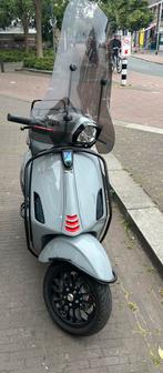 Vespa sprint 2020 Nardo Grey, Fietsen en Brommers, Scooters | Vespa, Ophalen, Gebruikt, Vespa S, Benzine