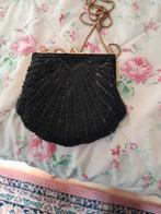 Zwarte kralen avondtasje met gouden ketting, Ophalen of Verzenden, Zo goed als nieuw, Zwart, Avondtasje