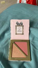 Blush en highlighter too faced, Ophalen of Verzenden, Zo goed als nieuw