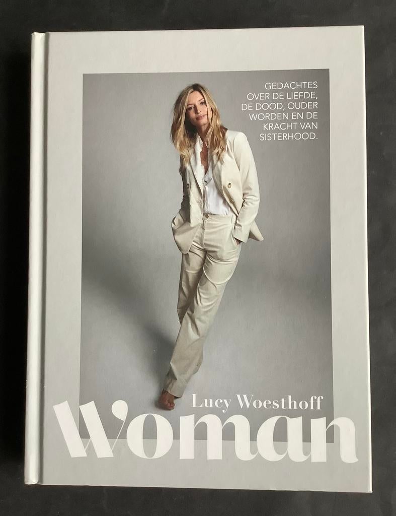 LUCY WOESTHOFF - WOMAN, Boeken, Ophalen of Verzenden, Nieuw