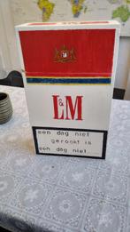 Grote kist sigaretten LM, Ophalen, Zo goed als nieuw, 1:35 tot 1:50