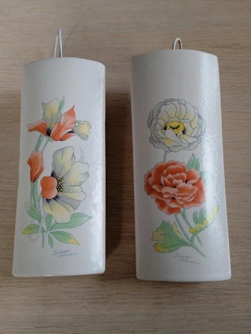 2 vintage muurvaasjes, Antiek en Kunst, Antiek | Keramiek en Aardewerk, Ophalen of Verzenden