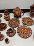 Vintage Bulgaars Troyan Servies - 35 Delig, Ophalen of Verzenden