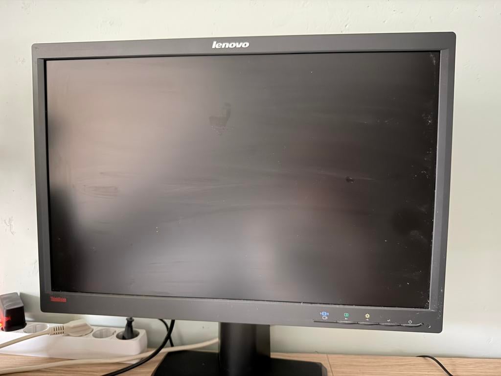 Lenovo Thinkvision LT2252p, Computers en Software, Ophalen, Gebruikt, 3 tot 5 ms, Overige typen