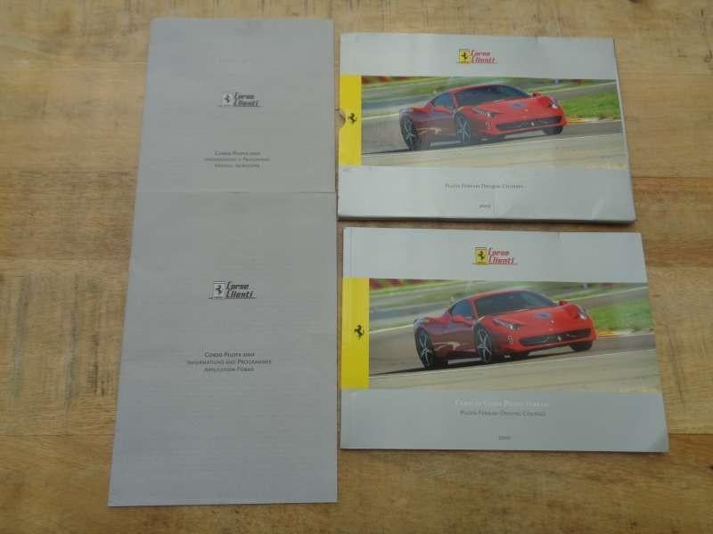 Ferrari - Brochure - Pilota Ferrari Driving Courses 2010, Verzenden, Gelezen, Ferrari