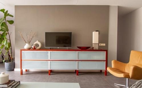 Design lange dressoir, Huis en Inrichting, Kasten | Dressoirs, Gebruikt, 25 tot 50 cm, Met klep(pen), Overige houtsoorten, Glas