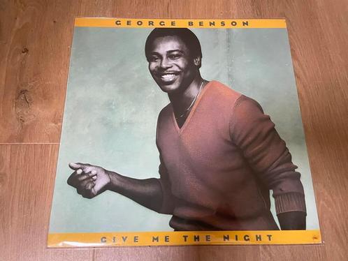 George Benson - Give Me The Night, Cd's en Dvd's, Vinyl | R&B en Soul, Zo goed als nieuw, Soul of Nu Soul, 1980 tot 2000, 12 inch