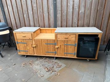 Buitenkeuken met wijnkoelkast op maat gemaakt Green egg beschikbaar voor biedingen