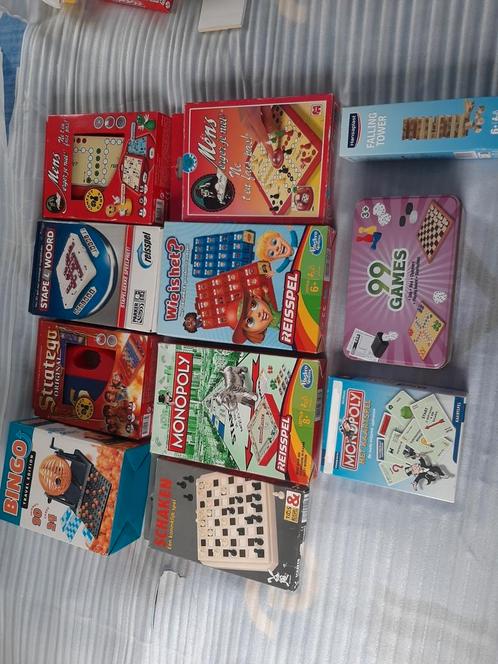 Verschillende reisspellen lees tekst en zie foto'voor welke, Hobby en Vrije tijd, Gezelschapsspellen | Kaartspellen, Zo goed als nieuw