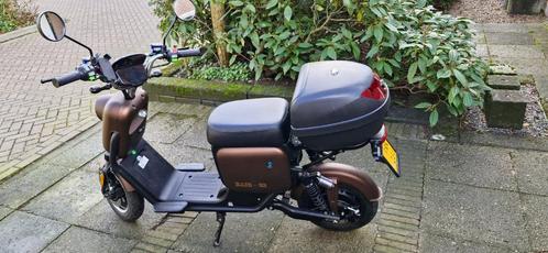 DJJD Q3 E-SCOOTER, Fietsen en Brommers, Scooters | Overige merken, Zo goed als nieuw, Maximaal 45 km/u, Elektrisch, Ophalen