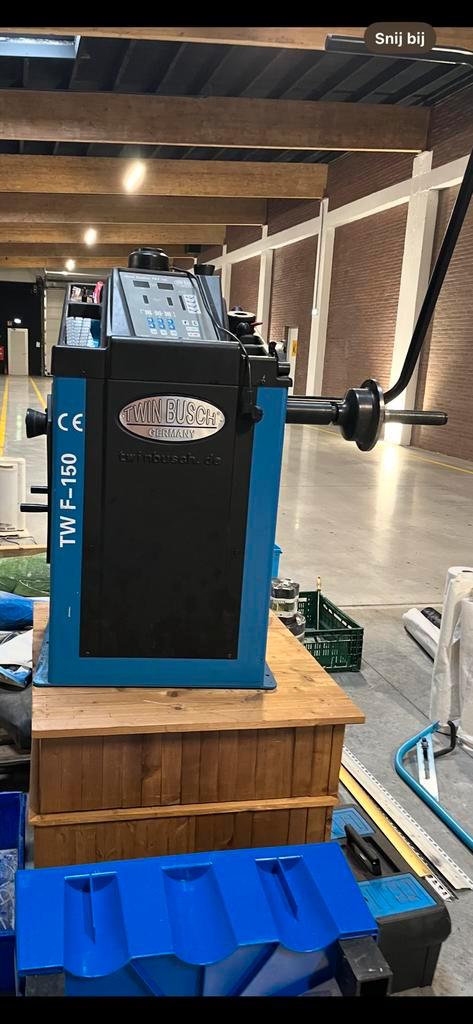 Banden balanceer aparaat, Auto diversen, Autogereedschap, Zo goed als nieuw, Ophalen