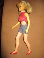 Vintage  barbie Scooter  bl in outfit mattel 1965, Verzamelen, Verzenden, Zo goed als nieuw, Pop