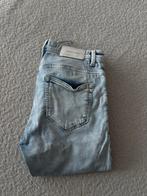 Lichtblauwe Spijkerbroek met gaten, Kleding | Heren, Spijkerbroeken en Jeans, Blauw, Overige jeansmaten, Ashes to dust, Ophalen of Verzenden