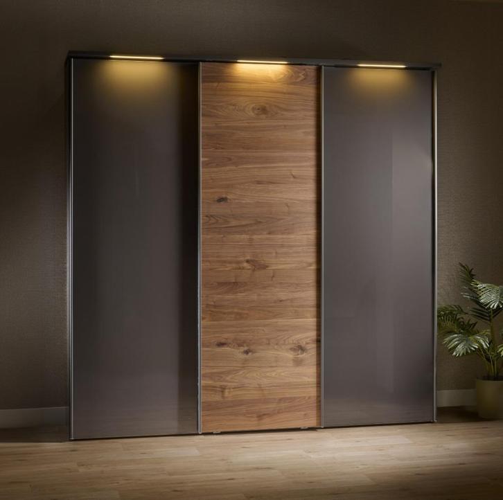 Luxe schuifdeurkast  - Loddenkemper 243x234,5cm, Huis en Inrichting, Kasten | Kledingkasten, Nieuw, 200 cm of meer, 200 cm of meer