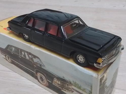 Gaz 14 Chaijka Seagull Russische Limousine Novoexport ussr, Hobby en Vrije tijd, Modelauto's | 1:43, Zo goed als nieuw, Auto, Overige merken
