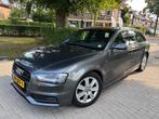 Audi A4 1.8TFSI 125KW Avant Multitr. 2012 Grijs, Auto's, Audi, Euro 5, 4 cilinders, 1505 kg, Origineel Nederlands