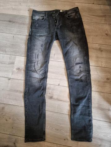 Zwarte Chasin Jeans - 30/34 - Used Look beschikbaar voor biedingen