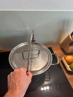 RVS Kookpan met Deksel (30cm doorsnede), Huis en Inrichting, Keuken | Potten en Pannen, Kookpan of Snelkookpan, Gebruikt, Inductieplaat