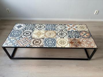 Salontafel mozaïek tegels met metalen frame 140x60x35 beschikbaar voor biedingen