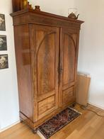 Antieke Hollandse poortkast, Antiek en Kunst, Antiek | Meubels | Kasten, Ophalen of Verzenden