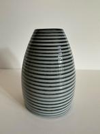 Ikea vaasje blauw grijs 14 cm, Ophalen, Blauw, Minder dan 50 cm, Glas