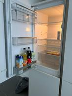 Moderne greeploze mat witte hoekkeuken+SIEMENS GEDEMONTEERD, Huis en Inrichting, Keuken | Complete keukens, Wit, Hoekkeuken, Graniet of Steen