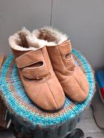 Warme Bruine Pantoffels HELVESKO Maat 42, Kleding | Dames, Schoenen, Bruin, Helvesko, Ophalen of Verzenden, Zo goed als nieuw