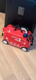 Kinder koffer brandweer auto, Ophalen, Zo goed als nieuw, Hard kunststof