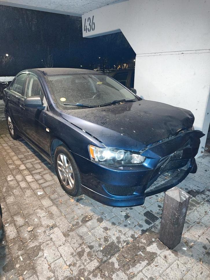 Mitsubishi Lancer met voorschade, Auto's, Mitsubishi, Particulier, Ophalen