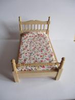 poppenhuis kinderbed blank hout, Ophalen of Verzenden, Zo goed als nieuw, Decoratie