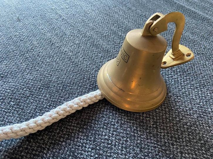 Koperen bel Titanic uit 1912 scheepsbel kroegbel, Antiek en Kunst, Antiek | Koper en Brons, Ophalen of Verzenden