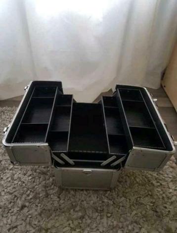Make-up Studio visagiekoffer beautycase t.w.v. €134,- beschikbaar voor biedingen