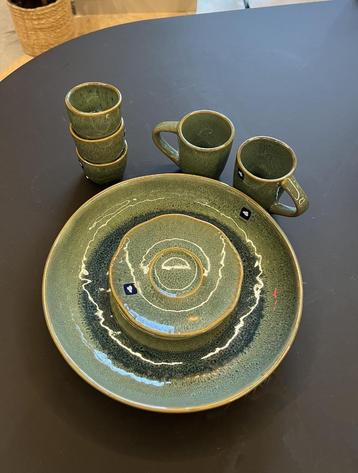 Leonardo Matera servies groen beschikbaar voor biedingen
