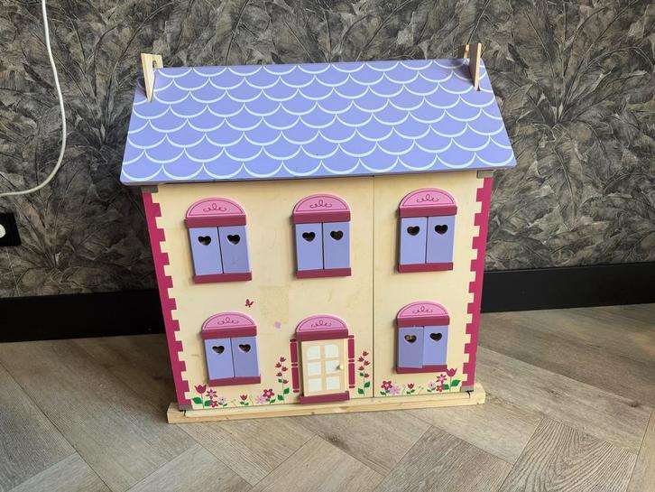 Leuk houten poppenhuis, Kinderen en Baby's, Speelgoed | Poppenhuizen, Gebruikt, Poppenhuis, Ophalen