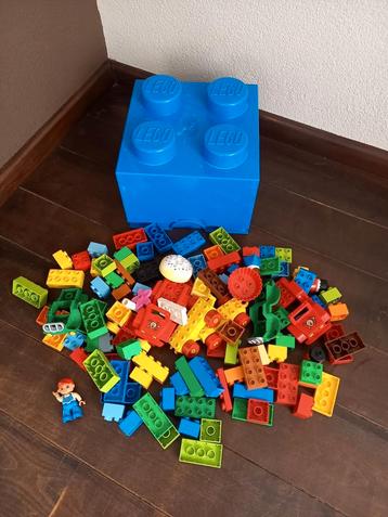 Originele duplo bouwstenen inclusief lego opbergdoos beschikbaar voor biedingen