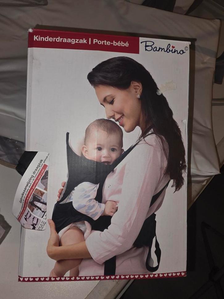 Bambino Kinderdraagzak - Comfortabel en veilig!, Kinderen en Baby's, Babydragers en Draagdoeken, Zo goed als nieuw, Draagzak, Buik