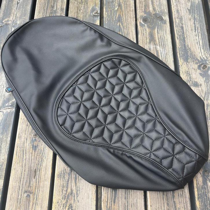 Zadelhoes Vespa Sprint Primavera custom buddydek, Fietsen en Brommers, Brommeronderdelen | Scooters, Nieuw, Vespa, Ophalen of Verzenden