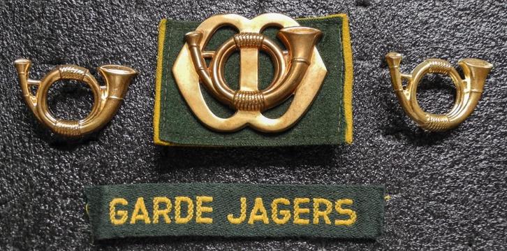 Garde Jagers Setje 4, Verzamelen, Militaria | Algemeen, Landmacht, Embleem of Badge, Nederland, Verzenden