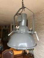 industriele hanglamp, Huis en Inrichting, Lampen | Hanglampen, Ophalen, 50 tot 75 cm, Zo goed als nieuw, Metaal