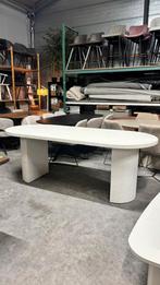 Ovale Eettafel Macie Marmercomposiet 215 cm Lifestylefurn, Ophalen