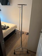 Stevig kledingrek op wielen - 148x170x25cm, Kleding | Dames, Kledingrekken, Ophalen of Verzenden, Gebruikt