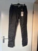 Karostar Broek - donkergrijs - Leather Look - Maat 44, Kleding | Dames, Broeken en Pantalons, Ophalen, Zwart, Maat 42/44 (L), Nieuw